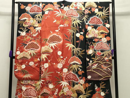 平和屋着物●豪華振袖 駒刺繍 絞り 宝尽くし松竹梅文 暈し染め 黒地 金彩 正絹 逸品 CABB0172gh
