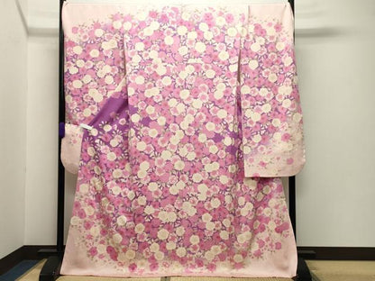 平和屋着物●豪華振袖 駒刺繍 舞花文 暈し染め 金彩 正絹 逸品 CABB0175gh