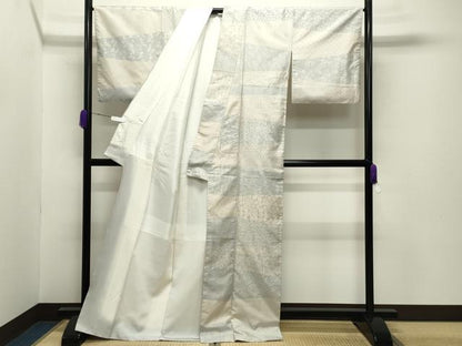 平和屋着物●本場大島紬　訪問着　白大島　福田鹿寿男作　吉祥花唐草文　正絹　逸品　CABB0186gh