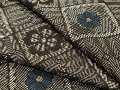 平和屋着物●本場大島紬 龍郷絣 正絹 逸品 CABB0187gh