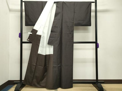 平和屋着物●本場大島紬 縞 三越扱い 川畑絹織物謹製 証紙付き 正絹 逸品 CABB0216gh