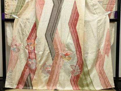 平和屋着物●創業460年・千總 振袖 駒刺繍 絞り 花蝶文 金銀彩 京王百貨店扱い 正絹 逸品 CABB0252gh