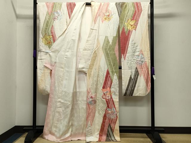 平和屋着物●創業460年・千總 振袖 駒刺繍 絞り 花蝶文 金銀彩 京王百貨店扱い 正絹 逸品 CABB0252gh