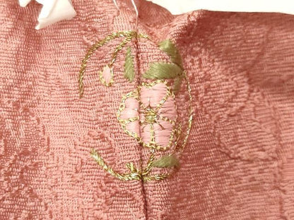 平和屋着物●上質な色無地 辻が花地紋 紅梅色 反端付き 正絹 逸品 未使用 CABB0261gh