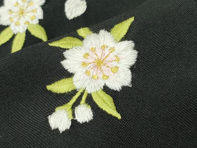 平和屋着物●女性 行灯袴 総刺繍 舞桜文 黒色 金糸 洗える着物 CABB0290gh
