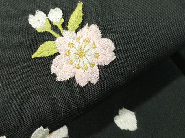 平和屋着物●女性 行灯袴 総刺繍 舞桜文 黒色 金糸 洗える着物 CABB0290gh