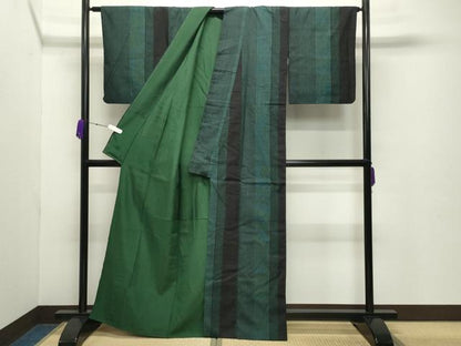 平和屋着物●本場結城紬 重要無形文化財 80亀甲 間道 正絹 逸品 CABB0333gh