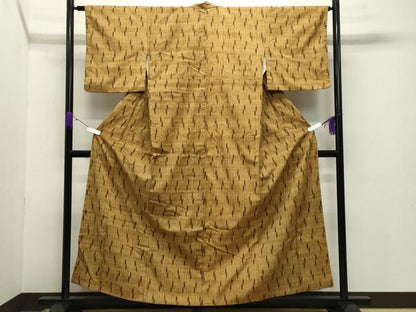 平和屋着物●上質な紬 矢羽根文 正絹 逸品 CABB0345gh