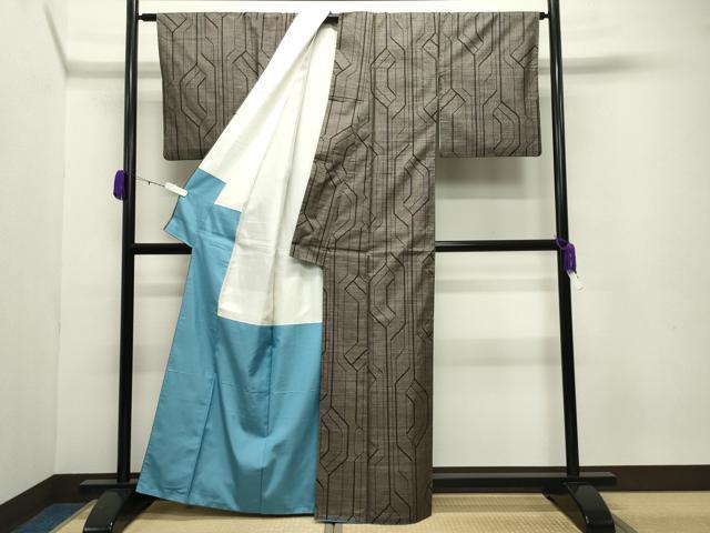 平和屋着物●本場大島紬 7マルキ 幾何学文様 正絹 逸品 CABB0393gh