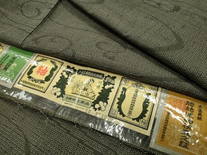 平和屋着物●本場真綿勝結城紬　100亀甲　唐草文　証紙付き　正絹　逸品　未使用　CABB0398gh