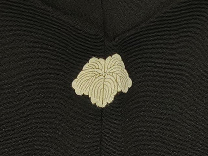 平和屋着物■豪華黒留袖 刺繍 松葉青海波 松竹梅 金銀彩 正絹 逸品 CABB1312in