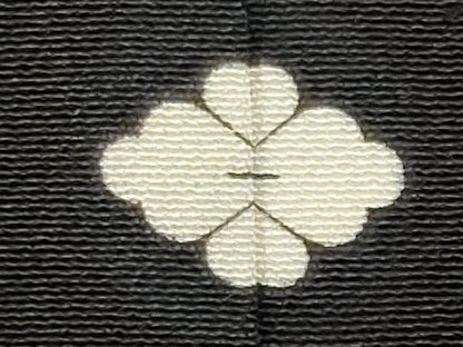 平和屋着物■豪華黒留袖　駒刺繍　飛鶴松文　金彩　正絹　逸品　CABB1616ou