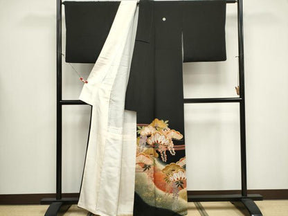 平和屋着物■豪華黒留袖 駒刺繍 松 藤 暈し染め 金彩 正絹 逸品 CABB1701ou