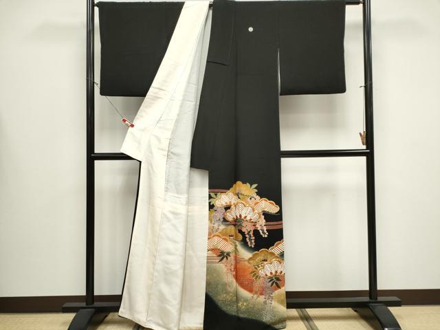 平和屋着物■豪華黒留袖 駒刺繍 松 藤 暈し染め 金彩 正絹 逸品 CABB1701ou