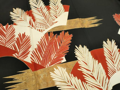 平和屋着物■豪華黒留袖 駒刺繍 若松文 金彩 正絹 逸品 CABB1868ou