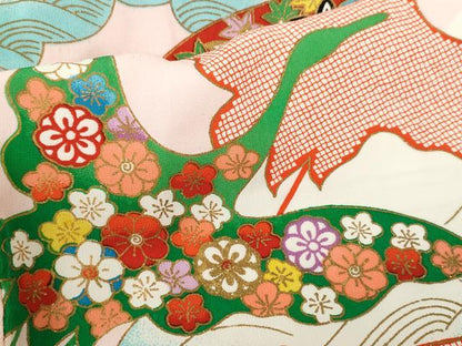 平和屋着物[]お宮参り　女の子　祝着　産着　初着　のしめ　流水飛鶴吉祥花文　金彩　CABB2034ze