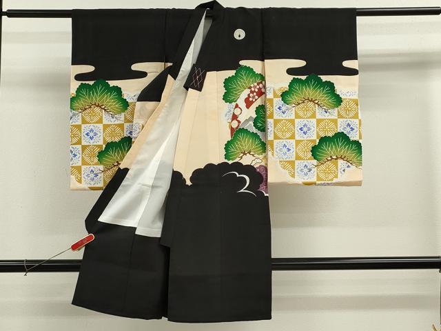 平和屋着物[]お宮参り　男の子　祝着　産着　初着　のしめ　刺繍　鷹　風景笠松文　黒地　金彩　逸品　CABB2035ze