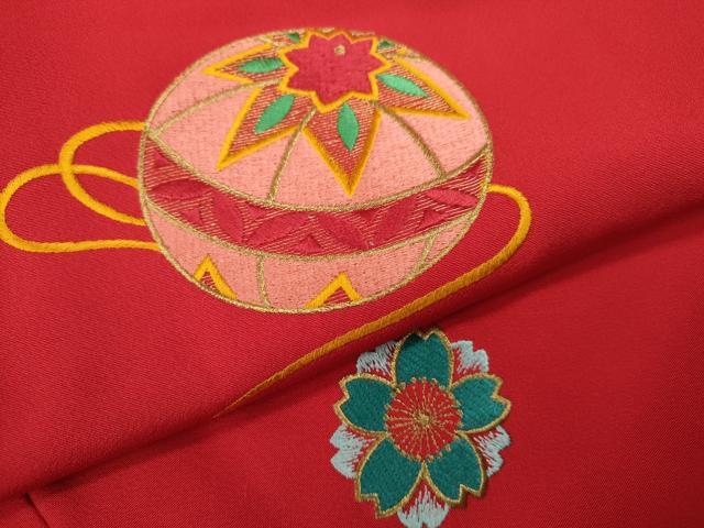 平和屋着物[]七五三　女の子　３歳　祝着　三つ身　総刺繍　鞠舞桜文　金糸　逸品　CABB2037ze
