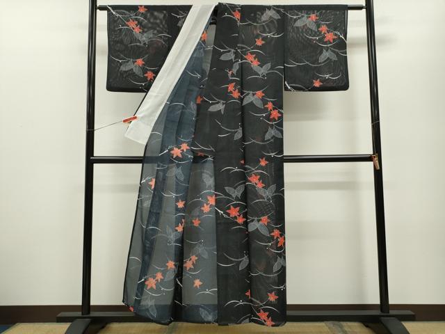 平和屋着物＊夏物　小紋　絽　舞蝶芝草楓文　黒地　洗える着物　CABB2206ze 平和屋着物＊夏物 小紋 絽 舞蝶芝草楓文 黒地 洗える着物 CABB2206ze