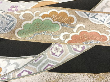 平和屋着物■豪華黒留袖　駒刺繍　鬘帯花丸文　金彩　正絹　逸品　CABB2503xi