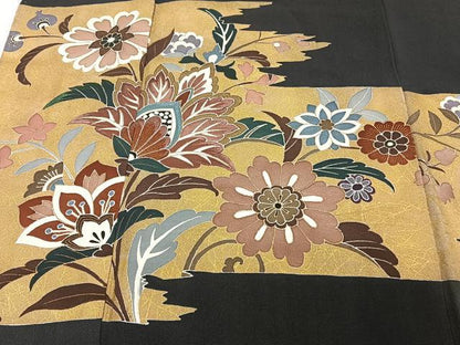 平和屋着物■豪華黒留袖　刺繍　更紗花文　金彩　正絹　逸品　CABB2507xi