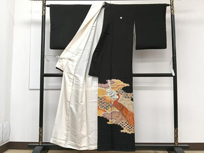 平和屋着物■豪華黒留袖 駒刺繍 孔雀花文 金彩 正絹 逸品 CABB2784xi