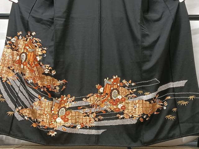 平和屋着物■豪華黒留袖　駒刺繍　御所車宝尽くし花文　金彩　正絹　逸品　CABB2950xe