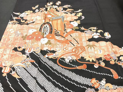 平和屋着物■豪華黒留袖　駒刺繍　御所車宝尽くし花文　金彩　正絹　逸品　CABB2950xe