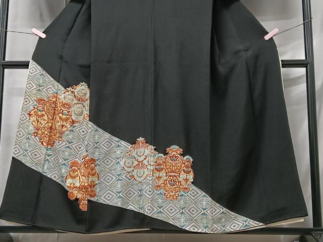 平和屋着物■豪華黒留袖 駒刺繍 更紗飾花文 鶴 金彩 正絹 逸品 CABB2984xe