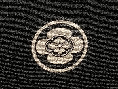 平和屋着物■豪華黒留袖 駒刺繍 更紗飾花文 鶴 金彩 正絹 逸品 CABB2984xe