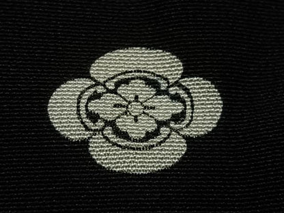 平和屋着物■豪華黒留袖　駒刺繍　エ霞松文　金彩　正絹　逸品　CABB3087xe