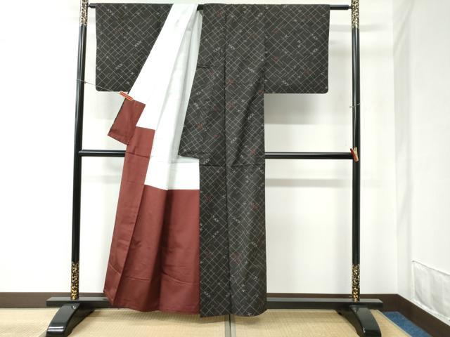 平和屋着物●本場大島紬 7マルキ 舞花文 正絹 逸品 CABB4213yc