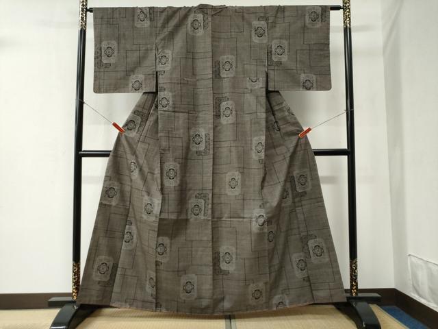 平和屋着物●本場大島紬　7マルキ　短冊重ね吉祥花文　正絹　逸品　CABB4215yc