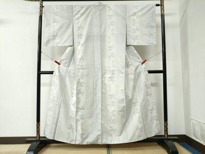 平和屋着物●本場大島紬 白大島 9マルキ 枝花文 正絹 逸品 未使用 CABB4223yc
