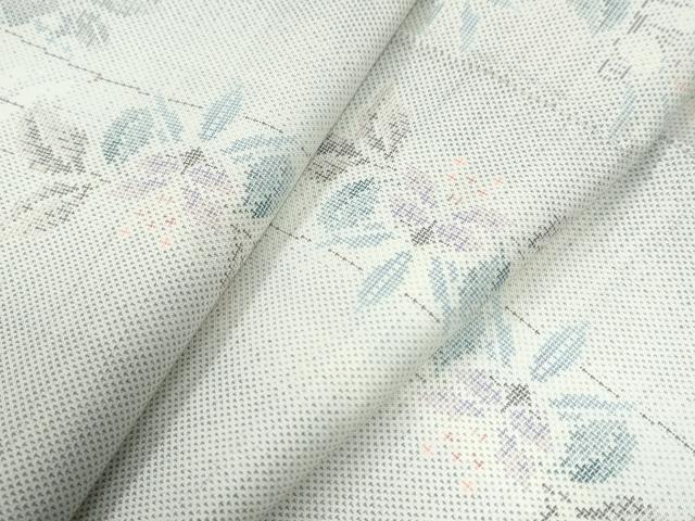 平和屋着物●本場大島紬 白大島 9マルキ 枝花文 正絹 逸品 未使用 CABB4223yc