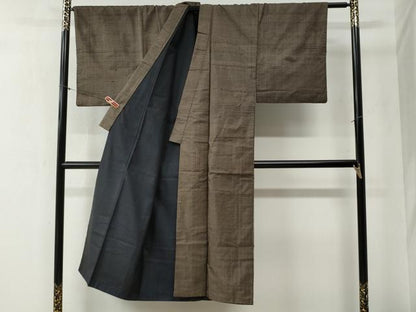 平和屋着物●男性　本場大島紬　アンサンブル　格子柄　正絹　逸品　CABB4233yc