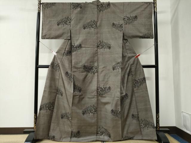 平和屋着物●本場大島紬 9マルキ 樹林風景文 正絹 逸品 CABB4268yc