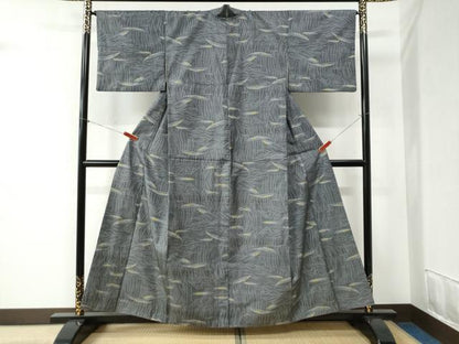 平和屋着物●本場大島紬　7マルキ　舞葉文　正絹　逸品　CABB4269yc
