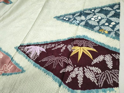 平和屋着物●訪問着　総刺繍　総絞り　菱花唐草文　金糸　正絹　逸品　未使用　CABB4326yc