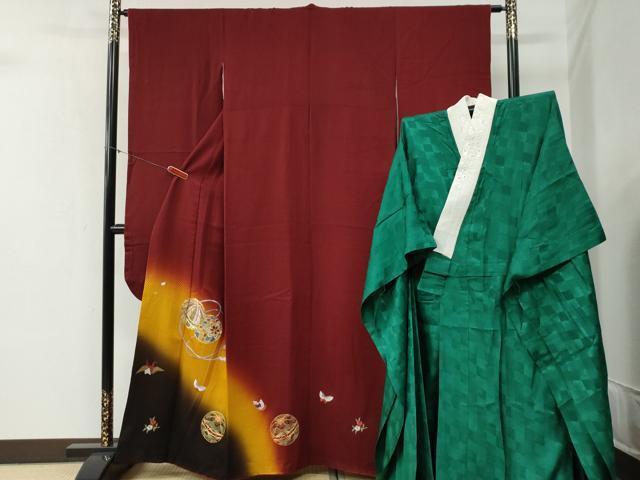 平和屋着物●豪華振袖・長襦袢セット 総絞り 総刺繍 駒刺繍 毬折り鶴花蝶文 暈し染め 金糸 半衿刺繍 正絹 逸品 CABB4359yc