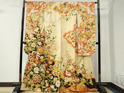 平和屋着物●豪華振袖　駒刺繍　更紗花唐草文　金彩　正絹　逸品　CABB4361yc