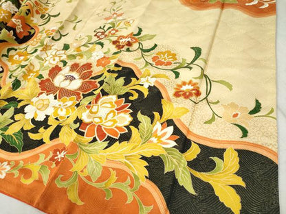 平和屋着物●豪華振袖　駒刺繍　更紗花唐草文　金彩　正絹　逸品　CABB4361yc