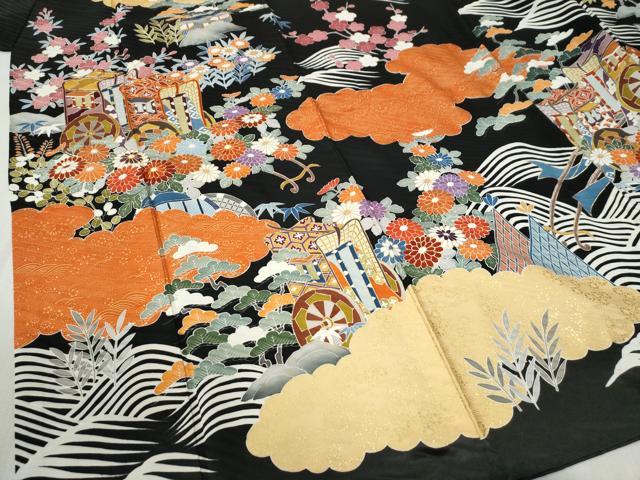 平和屋着物●豪華振袖 駒刺繍 雲取り御所車籬草花文 黒地 金彩 正絹 逸品 CABB4369yc