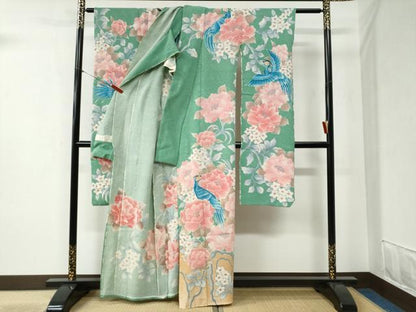 平和屋着物●名門　藤娘きぬたや・総絞り　振袖　尾長鳥牡丹花文　仮絵羽　逸品　未使用　CABB4374yc