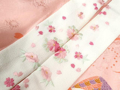 平和屋着物●豪華振袖・長襦袢セット 駒刺繍 鬘帯雪輪吉祥舞花文 金通し地 半衿刺繍 正絹 逸品 CABB4377yc
