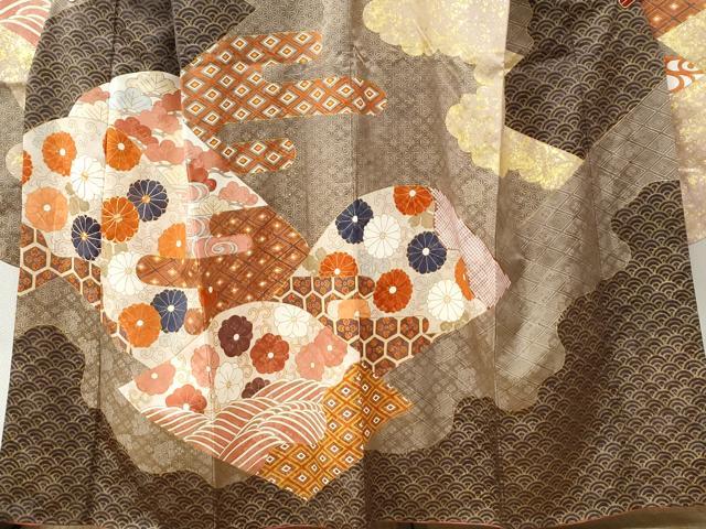 平和屋着物●豪華振袖・長襦袢セット　駒刺繍　吉祥花唐草文　金彩　正絹　逸品　CABB4378yc