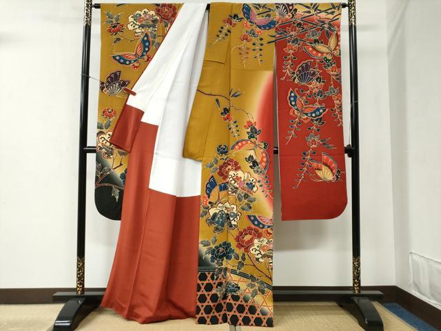 平和屋着物●豪華振袖・長襦袢セット　型染め　籬花蝶文　暈し染め　正絹　逸品　CABB4381yc