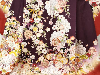 平和屋着物●豪華振袖・長襦袢セット　草花文　暈し染め　金彩　やまと誂製　半衿刺繍　正絹　逸品　CABB4383yc