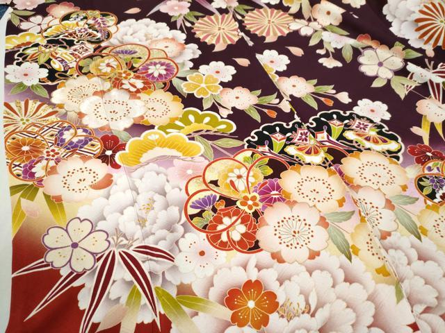 平和屋着物●豪華振袖・長襦袢セット　草花文　暈し染め　金彩　やまと誂製　半衿刺繍　正絹　逸品　CABB4383yc