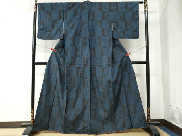 平和屋着物●本場大島紬 9マルキ 市松草花文 正絹 逸品 未使用 CABB4395yc